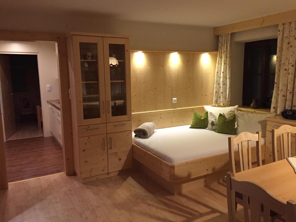 Auenhof Appartement Gschnitz Buitenkant foto